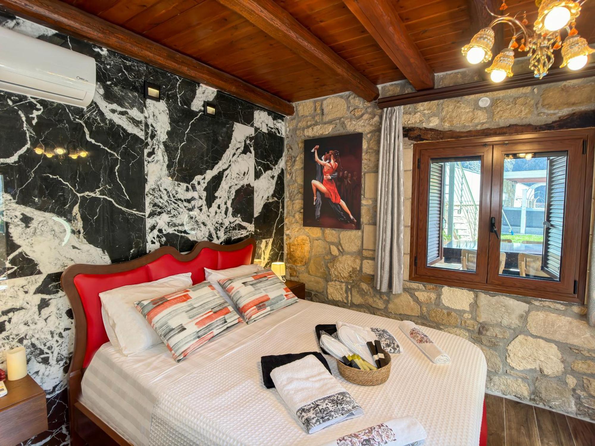 Villa Rokka Luxe: Premium Amenities & Entertainment Oasis Kissamos Exterior photo